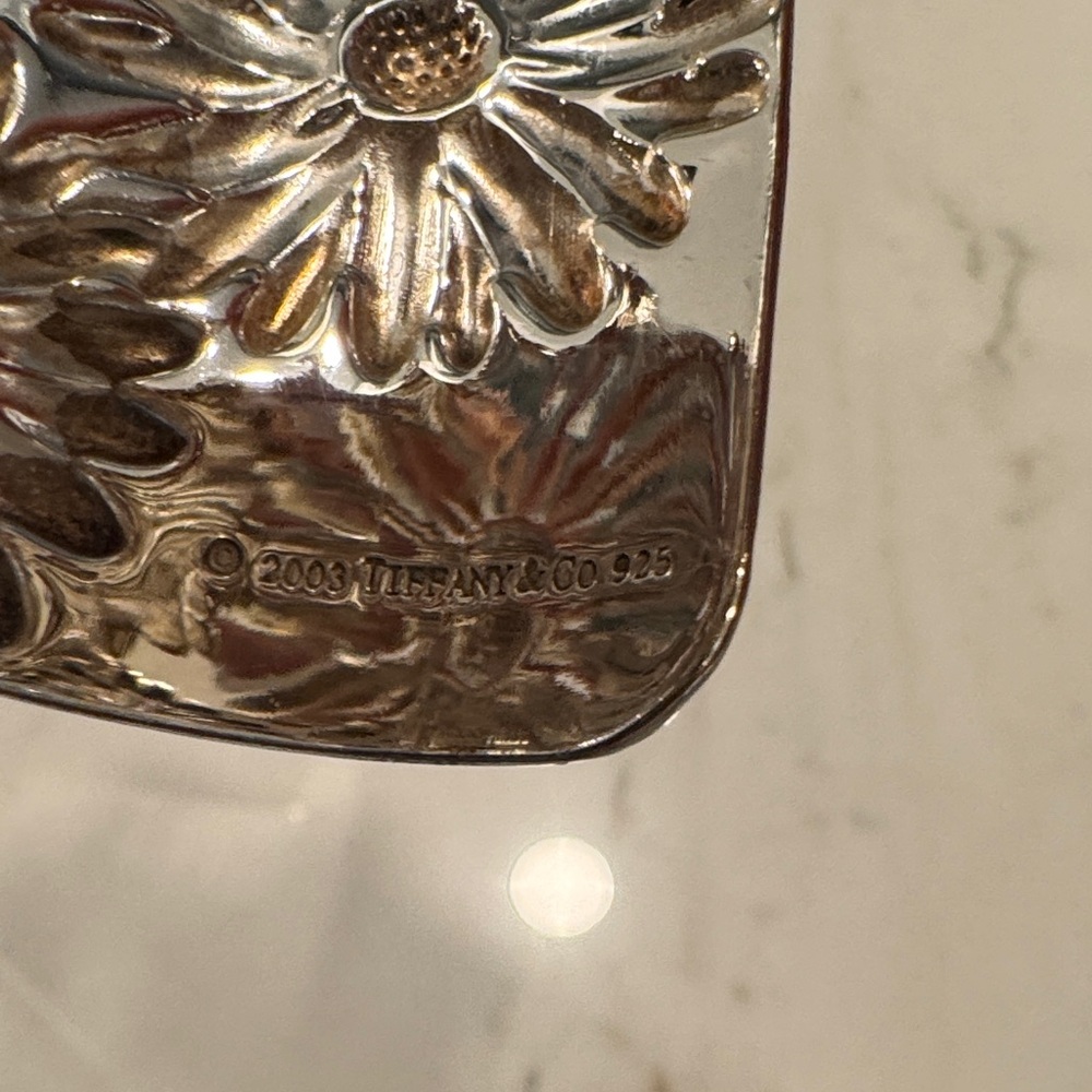 2003 Tiffany Daisy Wide Sterling Silver Cuff Bracelet with Gold Centers - Picture 8 of 11